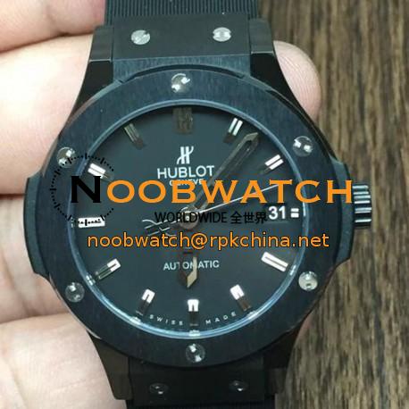 Replica Hublot Big Bang Black Ceramic Black Dial Swiss 9015